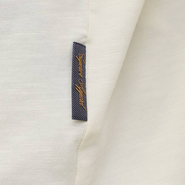 Κοντομάνικο t-shirt σε χαλαρή γραμμή