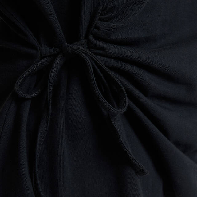Κοντομάνικο Τ-shirt με στρογγυλή λαιμόκοψη και δέσιμο