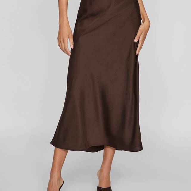Ψηλόμεση σατέν φούστα
