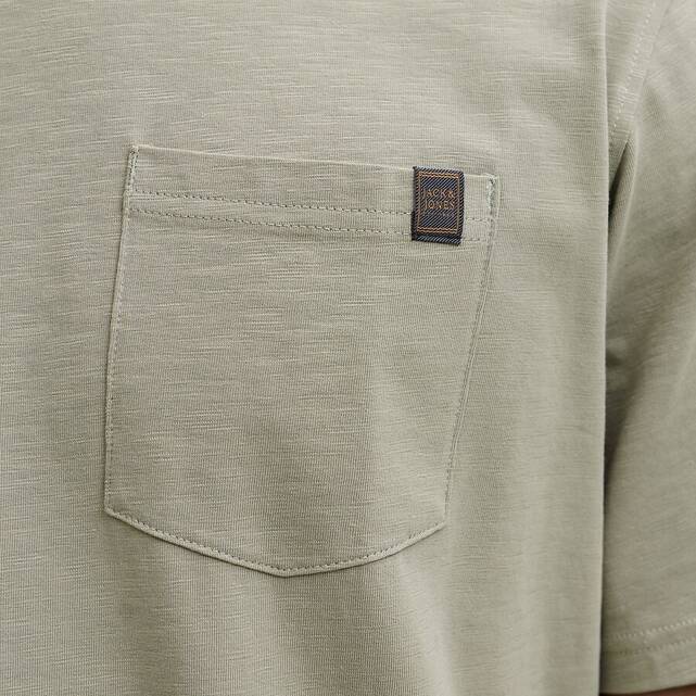 Κοντομάνικο t-shirt σε χαλαρή γραμμή