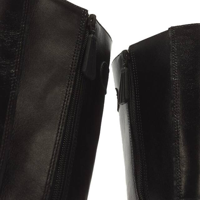 Δερμάτινες μπότες, Buzz Milled Gloss