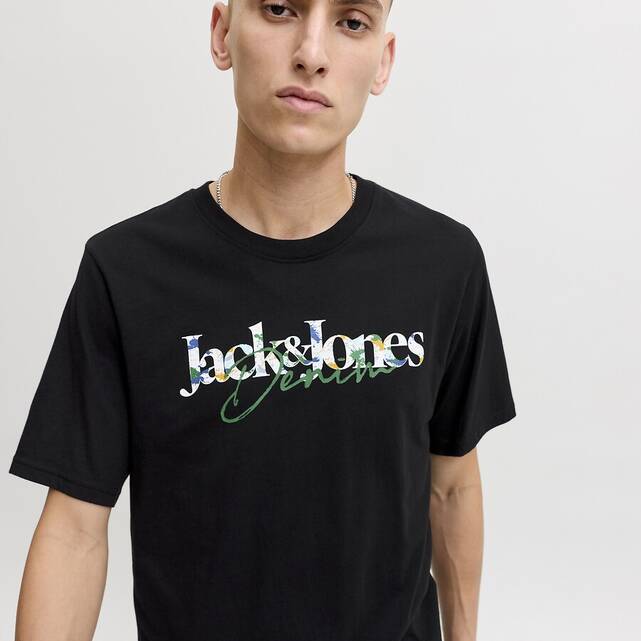 Κοντομάνικο T-shirt Tom με στρογγυλή λαιμόκοψη