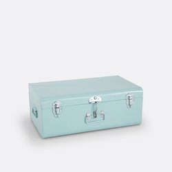 Celadon blue