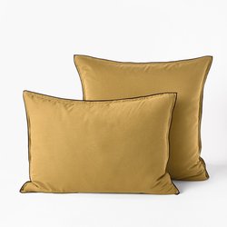 Imperial yellow