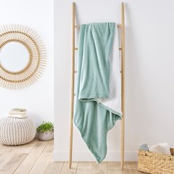 Celadon blue