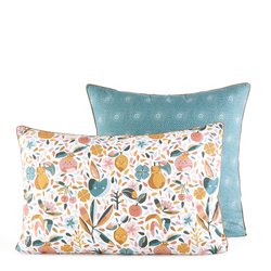 White background / fruit print