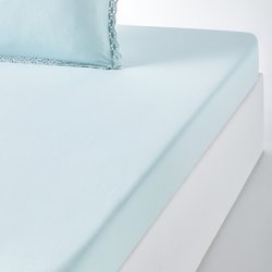 Celadon blue