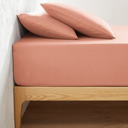 Peach pink