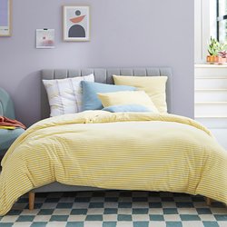 Yellow/white striped