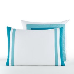 White/halong bay/turquoise