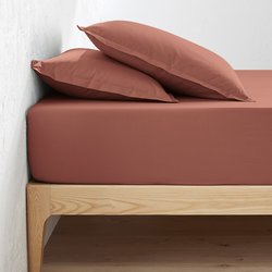 Clay pink