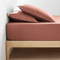 Clay pink