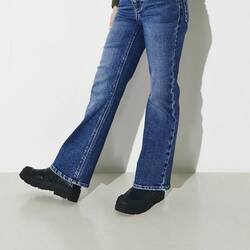 Denim μπλε