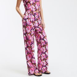 Multi-coloured floral print