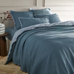 Blue peacock/blue celadon