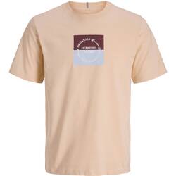 Light apricot