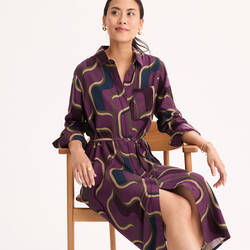 Print/plum background