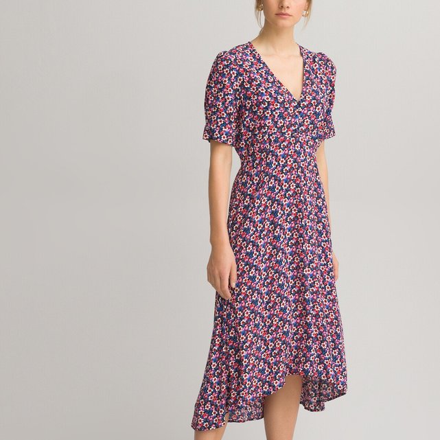 Κοντομάνικο φόρεμα με V και φλοράλ μοτίβο
