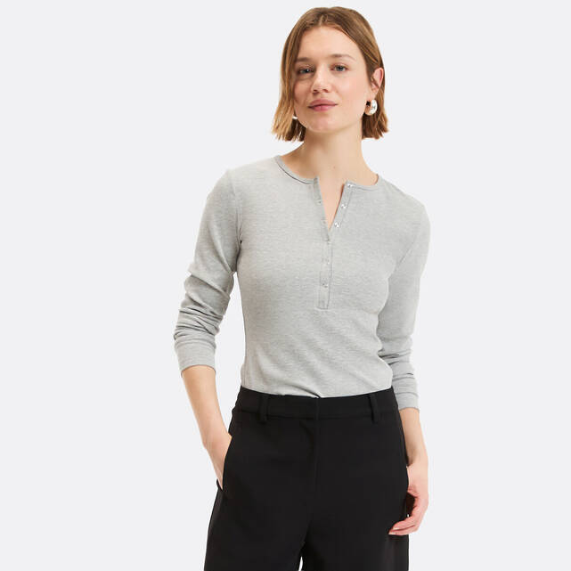 Μακρυμάνικο T-shirt με λαιμόκοψη Henley
