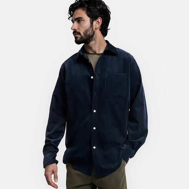 Μακρυμάνικο πουκάμισο σε ίσια γραμμή με button-down γιακά