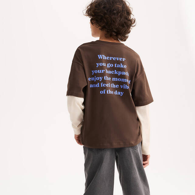 Μακρυμάνικο T-shirt 2 σε 1 με τύπωμα μπροστά και μήνυμα στην πλάτη